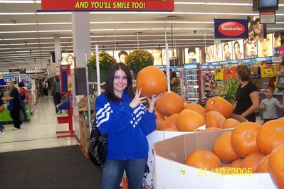 getting pumpkins@wall-mart
