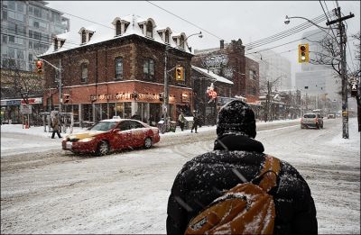 snowy intersection
Snowy day at Toronto's Queen and John. March 3, 2007
